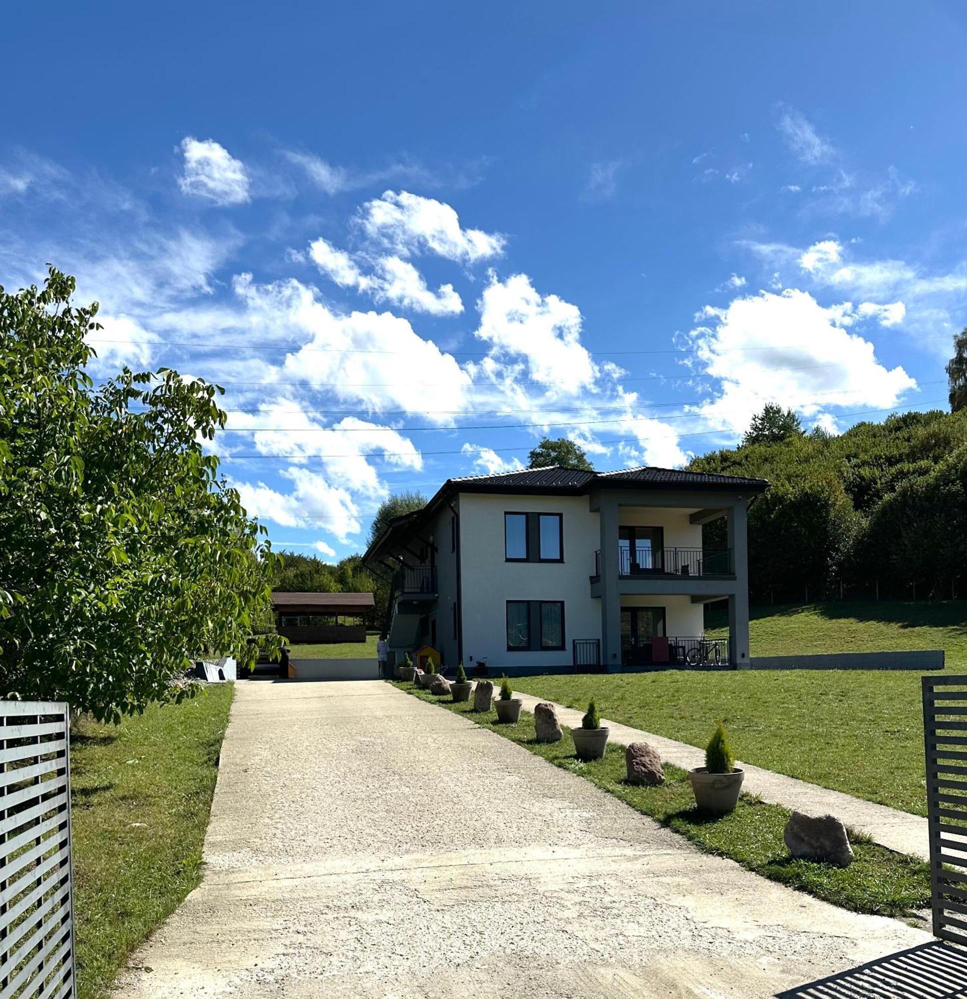 Edanapartments Tohanu Nou Екстериор снимка