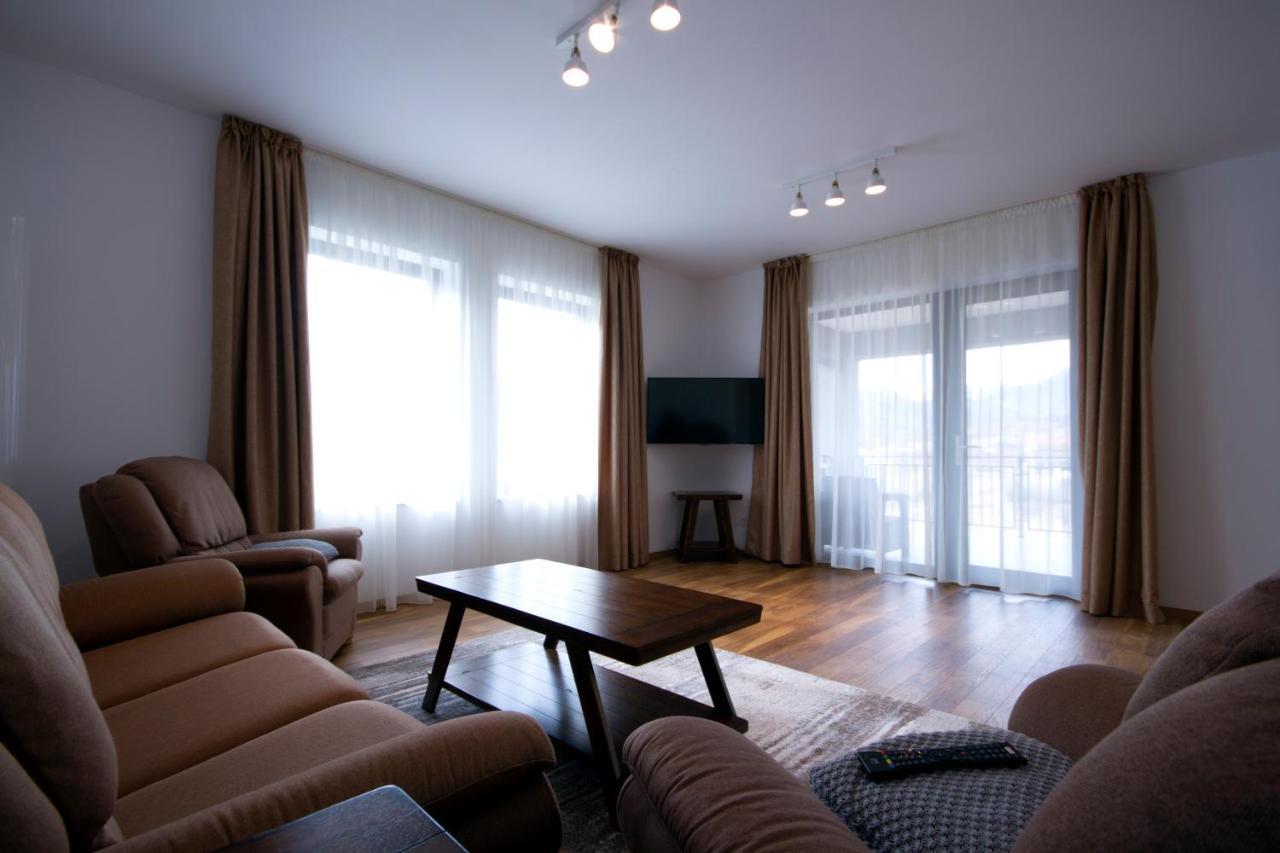 Edanapartments Tohanu Nou Екстериор снимка